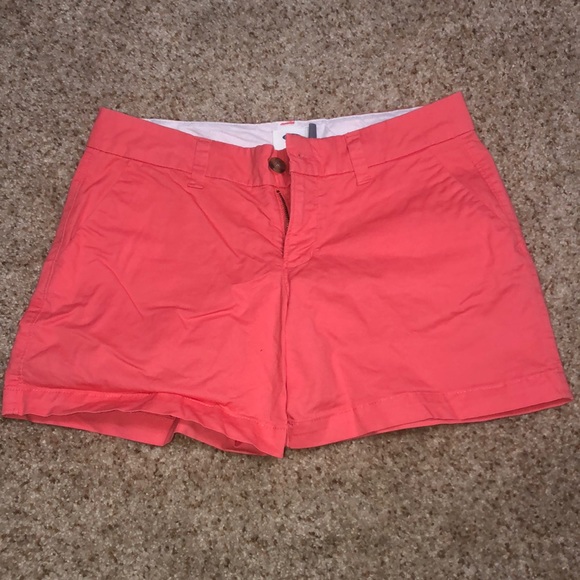 Old navy shorts - Picture 1 of 2